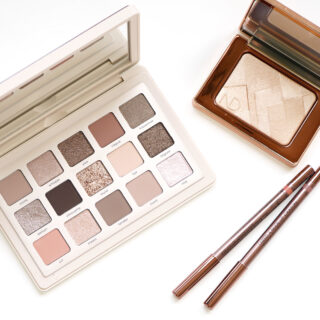 Natasha Denona I Need A Nude eyeshadow palette highlighter lip liners
